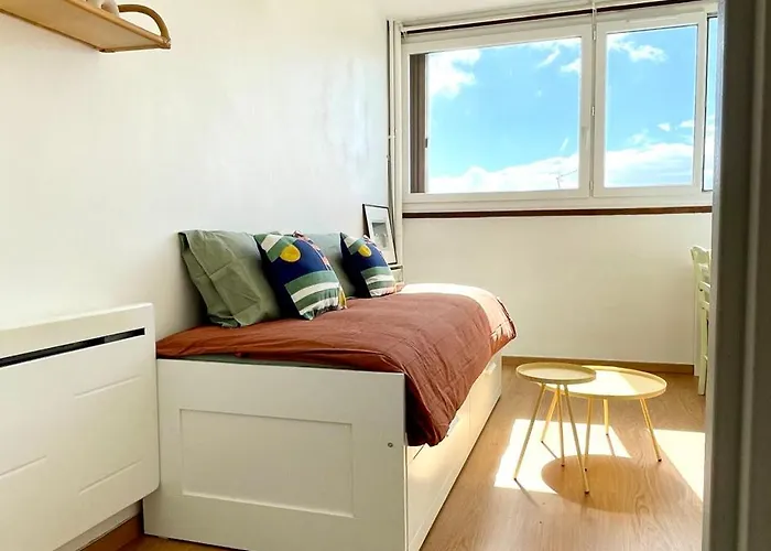 Appartement Charming Bright Sunny In Belleville