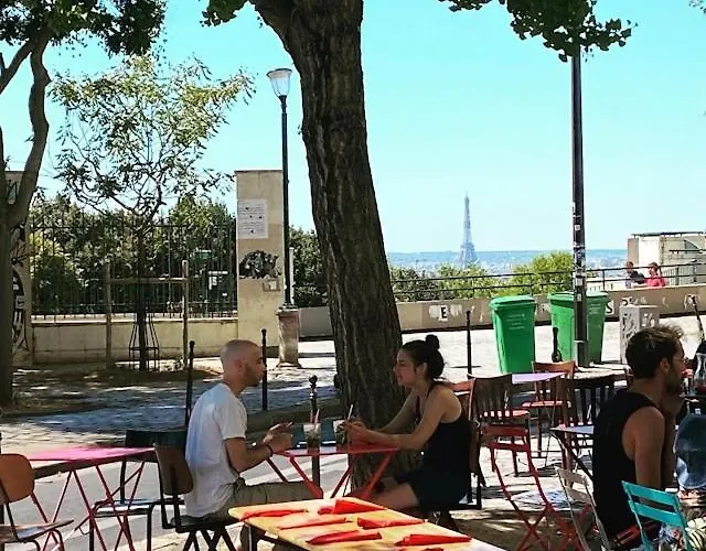 Charming Bright Sunny In Belleville Paris